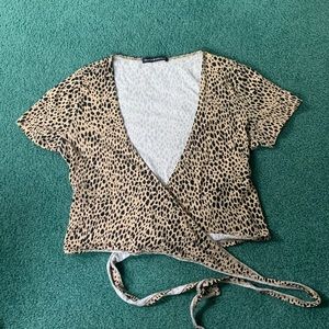 Brandy Melville cheetah print tie top